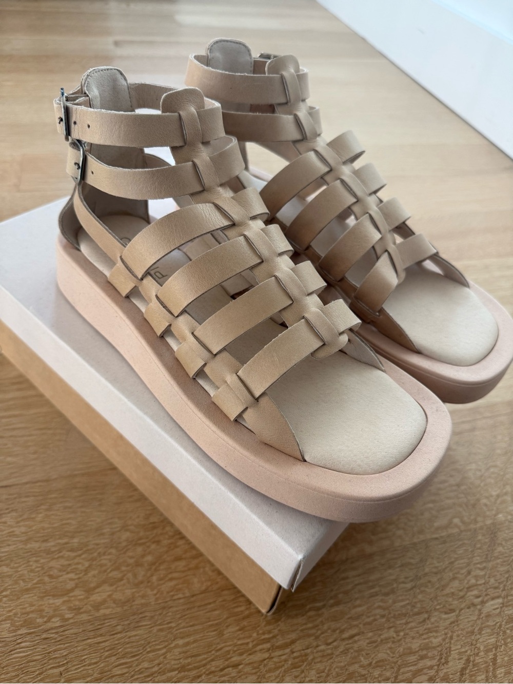 Pilcro Anthropologie Beige Strappy Gladiator Platform Sandals NWT